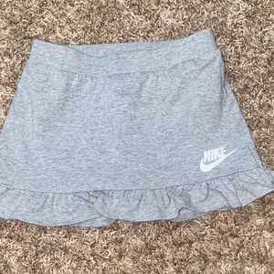 Nike Heather Gray Ruffle Skirt